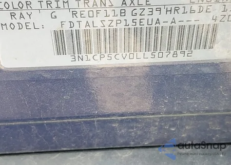 2020 Nissan Kicks Sv Xtronic Cvt z USA, uszkodzony, nr VIN 3N1CP5CV0LL507892